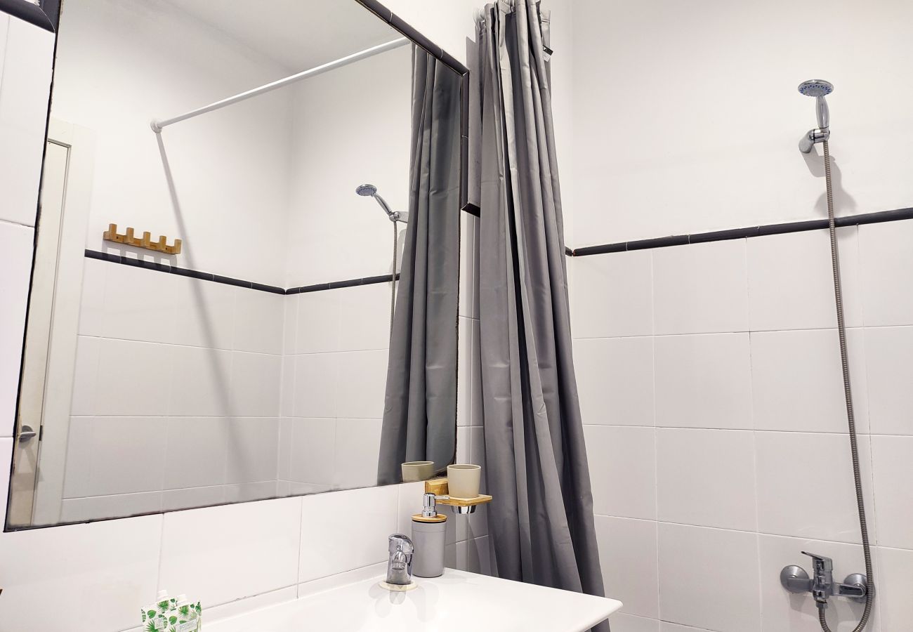 Apartamento en Valencia - Flats Friends Torres Quart 2 dormitorios con terraza Apartamento en Valencia - Flats Friends Torres Quart 2 dormitorios con terraza
