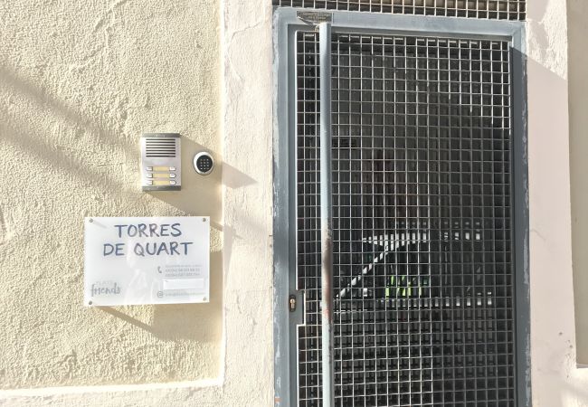 Apartment in Valencia / València - Flats Friends Torres Quart 1 bedroom with terrace Apartment in Valencia / València - Flats Friends Torres Quart 1 bedroom with terrace