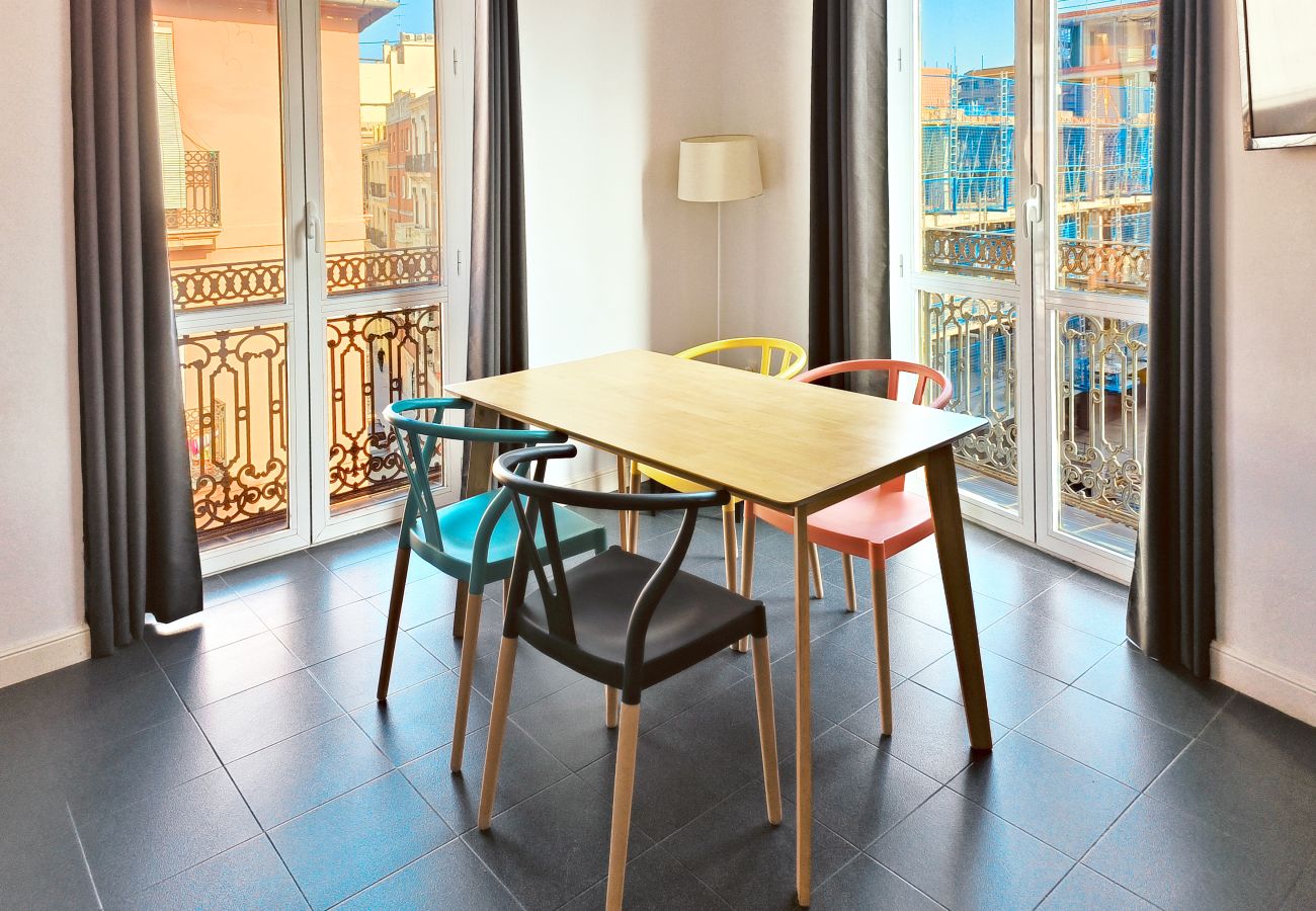 Apartment in Valencia / València - Flats Friends Torres Quart 1 bedroom with terrace Apartment in Valencia / València - Flats Friends Torres Quart 1 bedroom with terrace