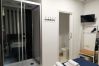 Rent by room in Valencia - Plaza de la Reina budget double room Rent by room in Valencia - Plaza de la Reina budget double room