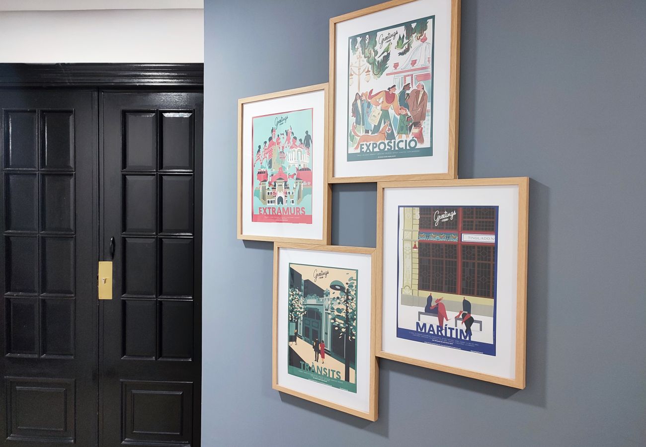 Rent by room in Valencia / València - Plaza de la Reina double room Rent by room in Valencia / València - Plaza de la Reina double room