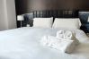 Rent by room in Valencia - Plaza de la Reina king double room with views Rent by room in Valencia - Plaza de la Reina king double room with views