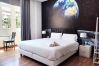 Rent by room in Valencia - Plaza de la Reina king double room with views Rent by room in Valencia - Plaza de la Reina king double room with views