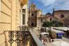 Rent by room in Valencia - Plaza de la Reina double room with views Rent by room in Valencia - Plaza de la Reina double room with views