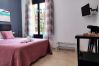 Rent by room in Valencia - Plaza de la Reina quadruple room with views Rent by room in Valencia - Plaza de la Reina quadruple room with views