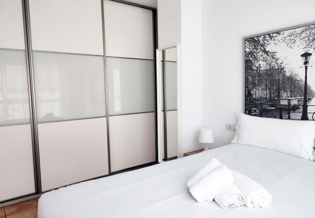 Apartment in Valencia / València - Flats Friends Nave 1  bedroom with terrace Apartment in Valencia / València - Flats Friends Nave 1  bedroom with terrace