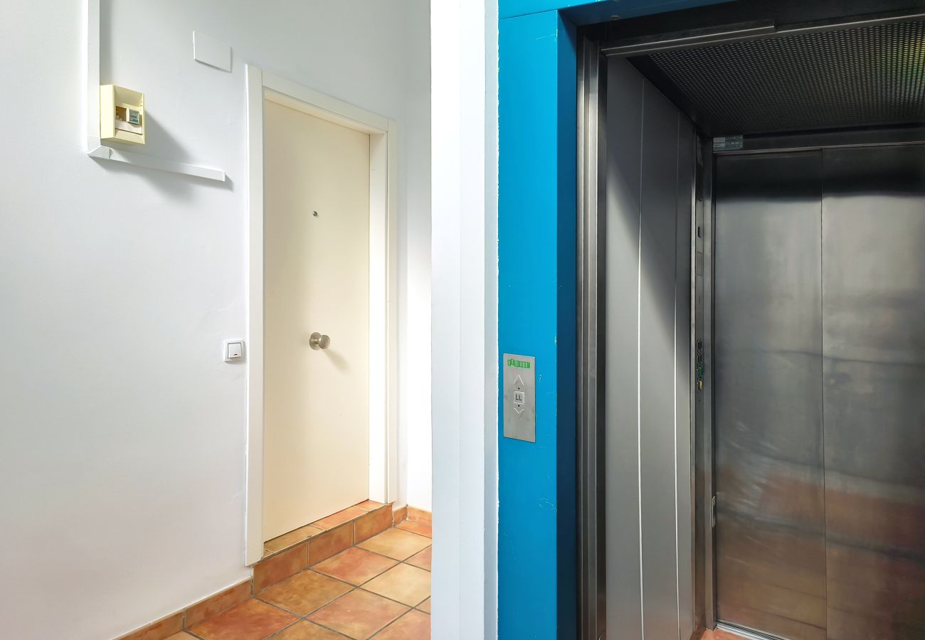 Apartment in Valencia / València - Flats Friends Nave 1  bedroom with terrace Apartment in Valencia / València - Flats Friends Nave 1  bedroom with terrace