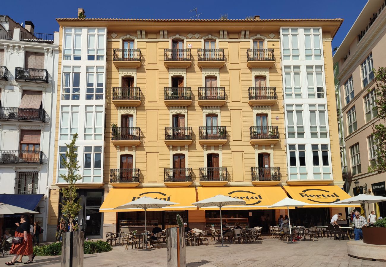 Chambres d'hôtes à Valence / Valencia - Plaza de la Reina chambre lits jumeaux avec vue Chambres d'hôtes à Valence / Valencia - Plaza de la Reina chambre lits jumeaux avec vue