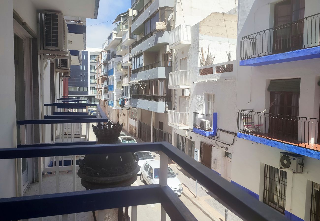 Chambres d'hôtes à Benidorm - Flats Friends Hotel Mar Blau Double Vue sur la Ville Chambres d'hôtes à Benidorm - Flats Friends Hotel Mar Blau Double Vue sur la Ville