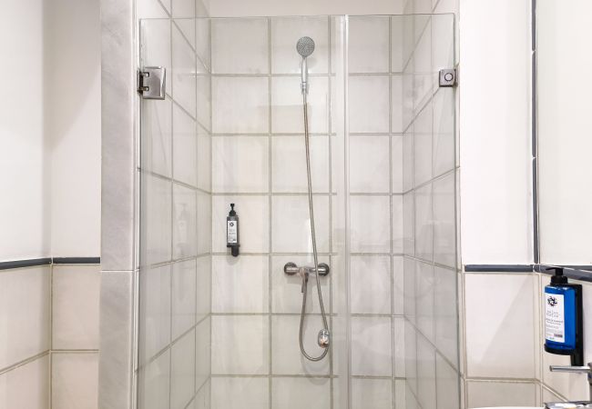 Appartamento a Valencia / València - Flats Friends Nave 1 camera Appartamento a Valencia / València - Flats Friends Nave 1 camera