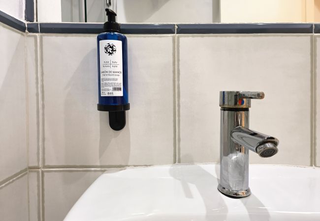 Appartamento a Valencia / València - Flats Friends Nave 1 camera Appartamento a Valencia / València - Flats Friends Nave 1 camera