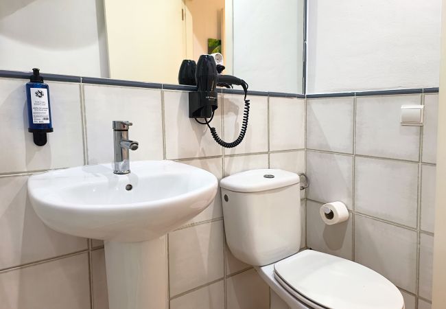 Appartamento a Valencia / València - Flats Friends Nave 1 camera Appartamento a Valencia / València - Flats Friends Nave 1 camera