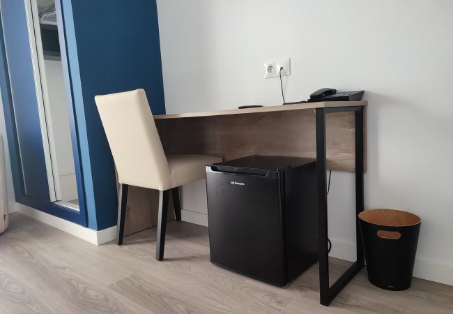 Affitto per camere a Benidorm - Flats Friends Hotel Mar Blau Attico Vista della Città Affitto per camere a Benidorm - Flats Friends Hotel Mar Blau Attico Vista della Città